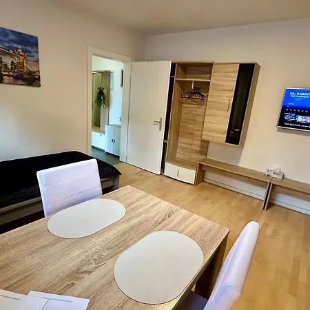 Cityapartment Fuer Zwei In Mg *