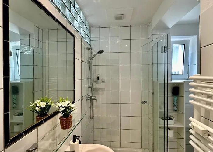 Cityapartment Fuer Zwei In Mg * Mönchengladbach